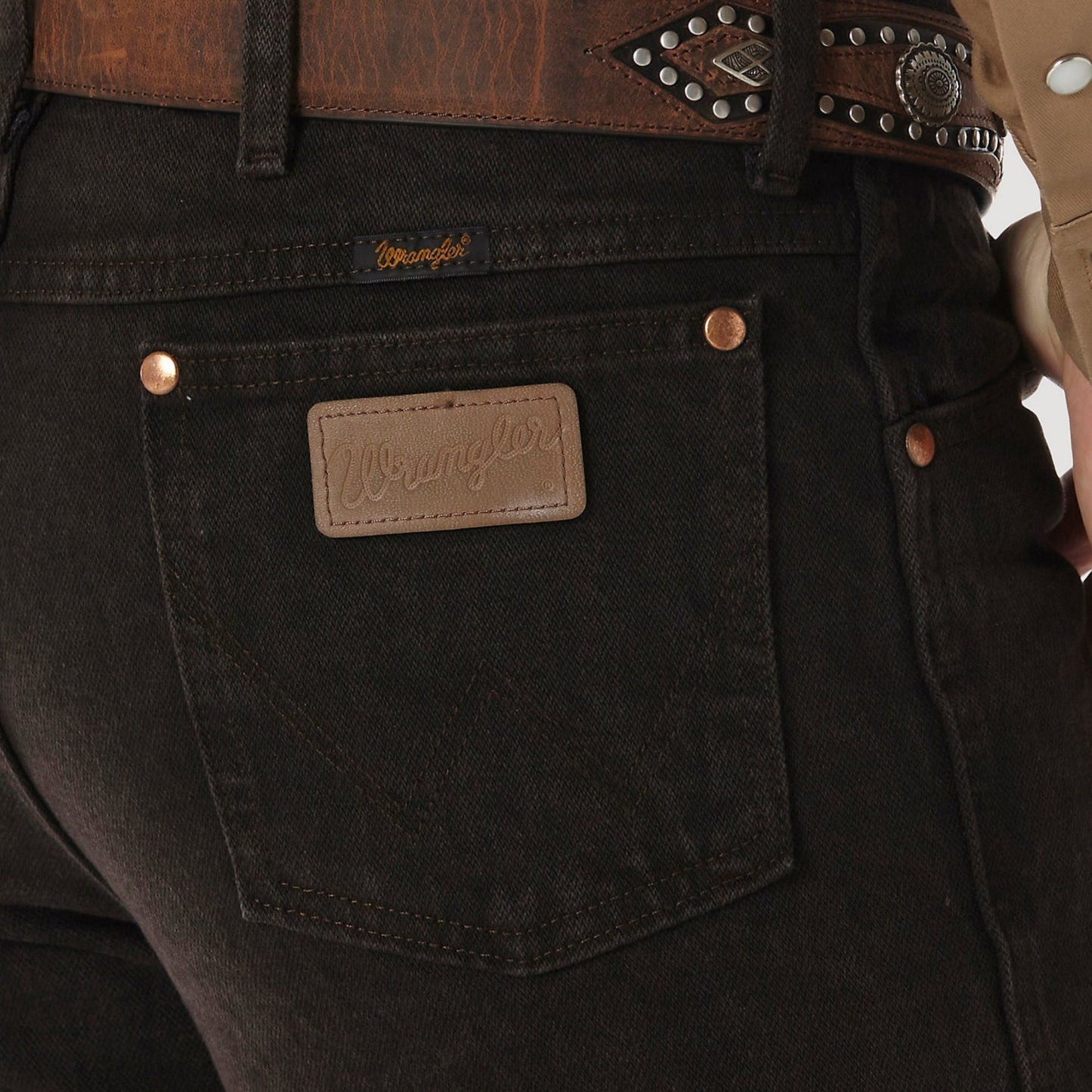 Wrangler Cowboy Cut Slim Fit jeans back pocket detail