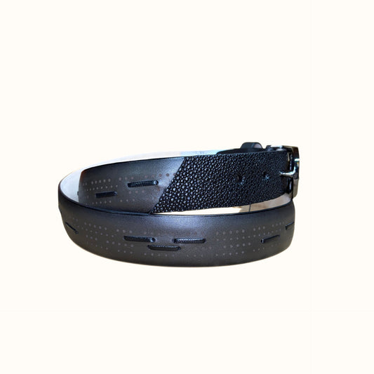 Cuadra Men’s Black Stingray Woven Belt side view showing strap detail