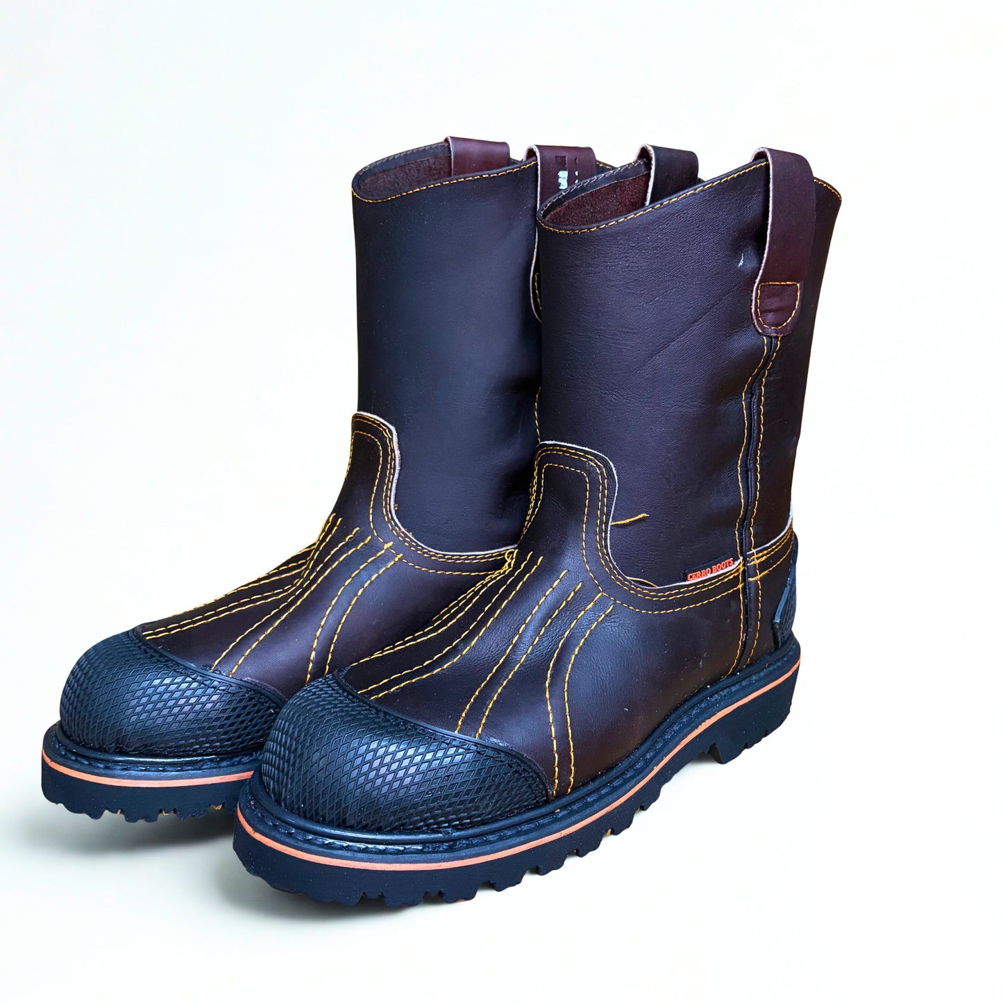 Cerro 840 Napa Vino S. Truck Acero Work Boot pair standing view