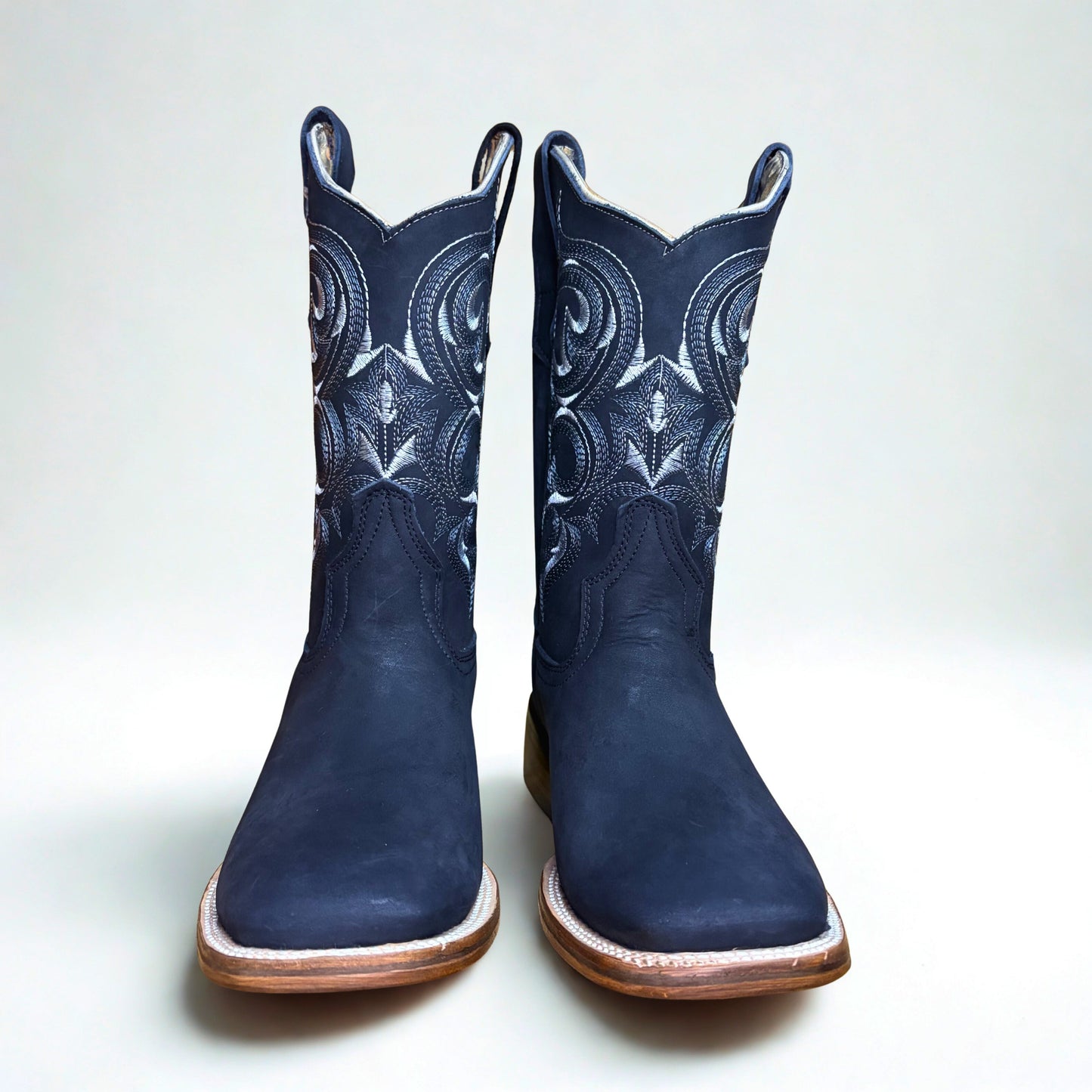 Arius Nobuck Negro Bota Bulldog