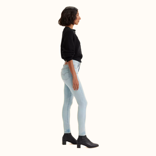 Levi’s 721 High Rise Skinny Fit Women’s Jeans side view