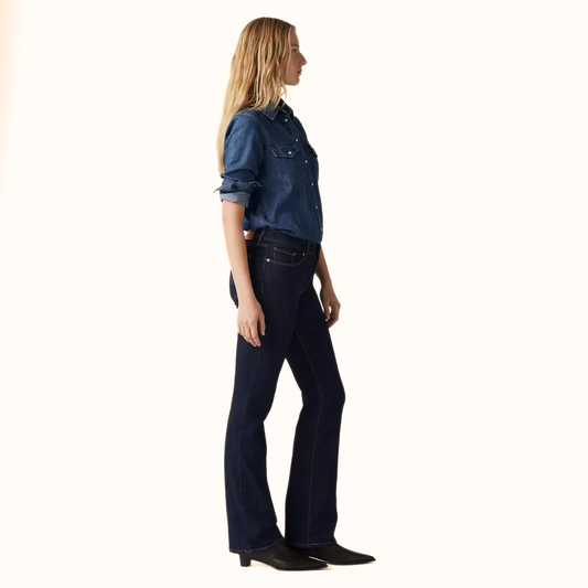 Levi’s Classic Bootcut Women’s Jeans side view