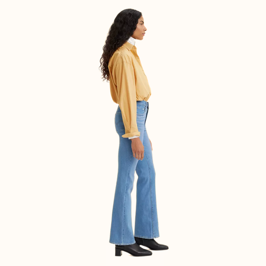 Levi’s 725 High Rise Bootcut Women’s Jeans side view