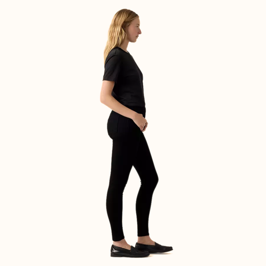 Levi’s 720 High Rise Super Skinny Women’s Jeans in black side view