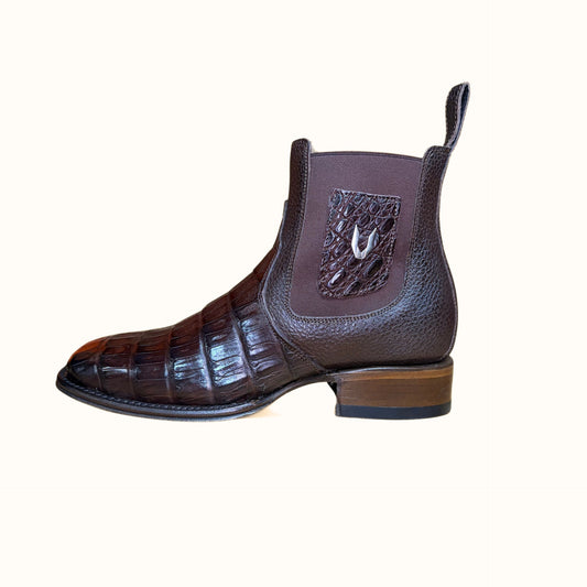 Vestigium Caiman Belly Café Boot side view in café brown exotic leather