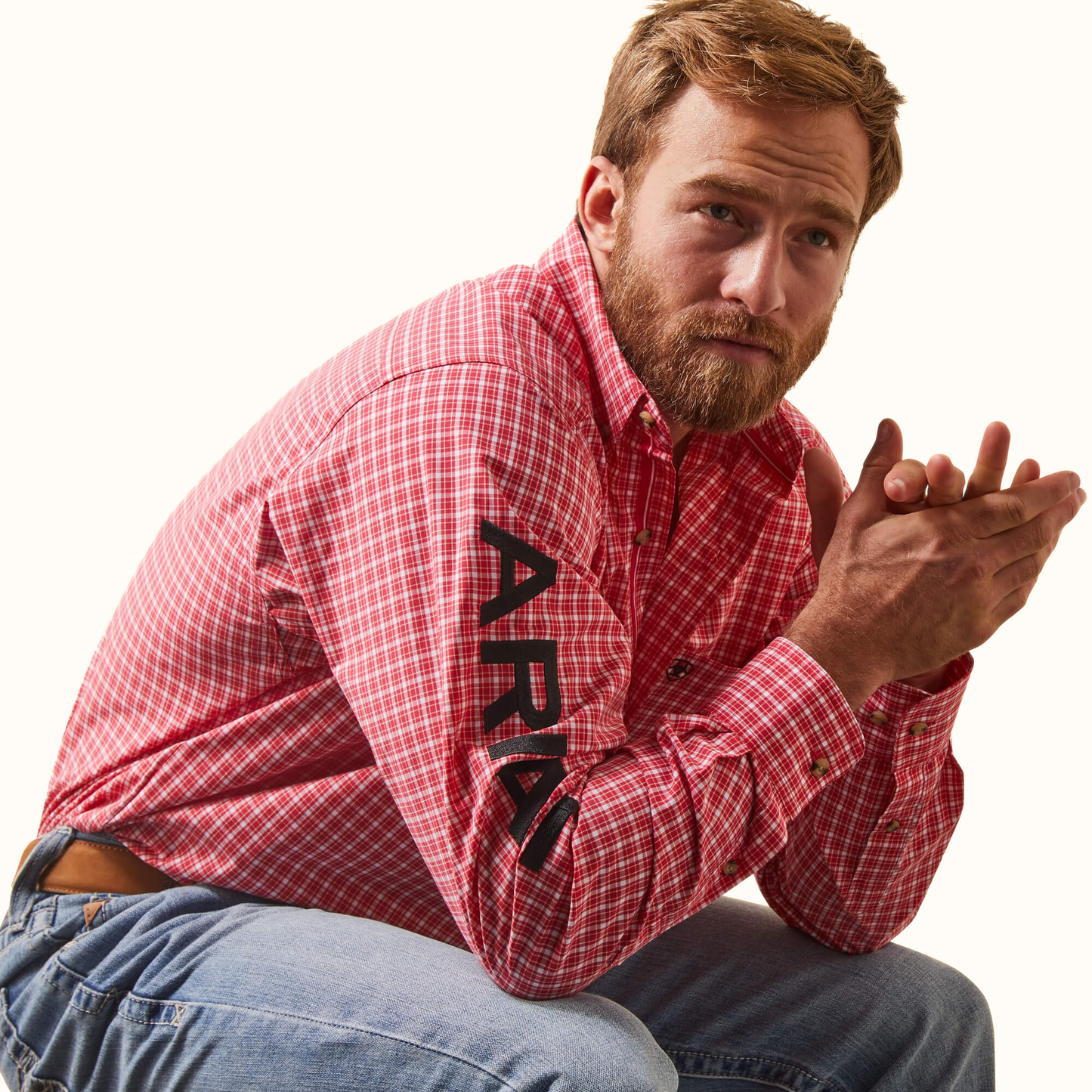 Ariat Pro Series Team Saul Classic Fit men’s red shirt sleeve view