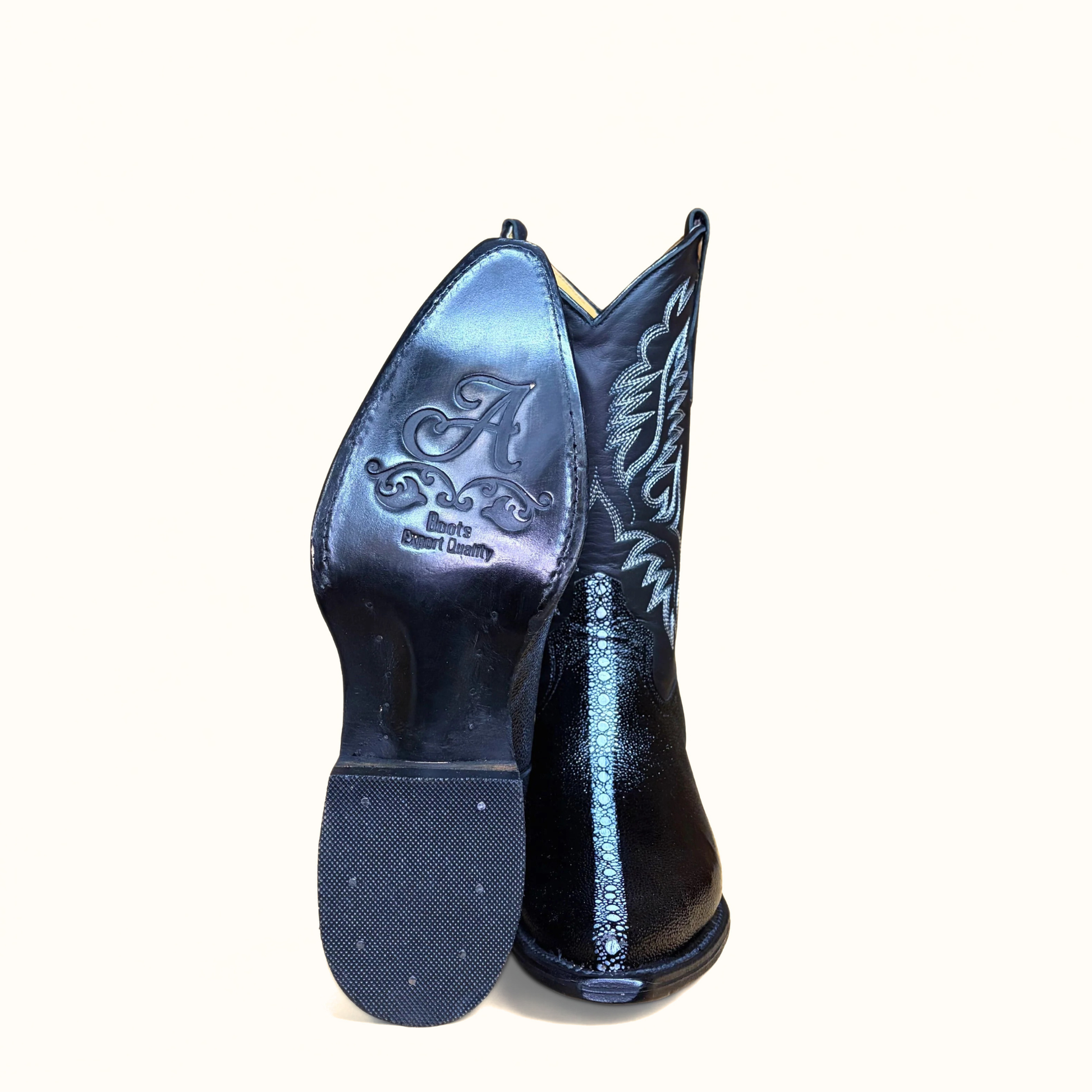 Arius Imitacion Negro Mantarraya men’s western boot outsole view