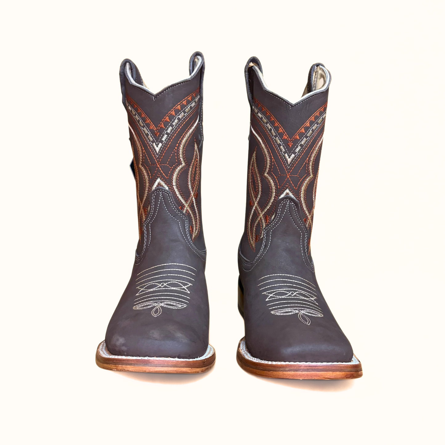 Arius Nubuck Cafe Bulldog western boots front view