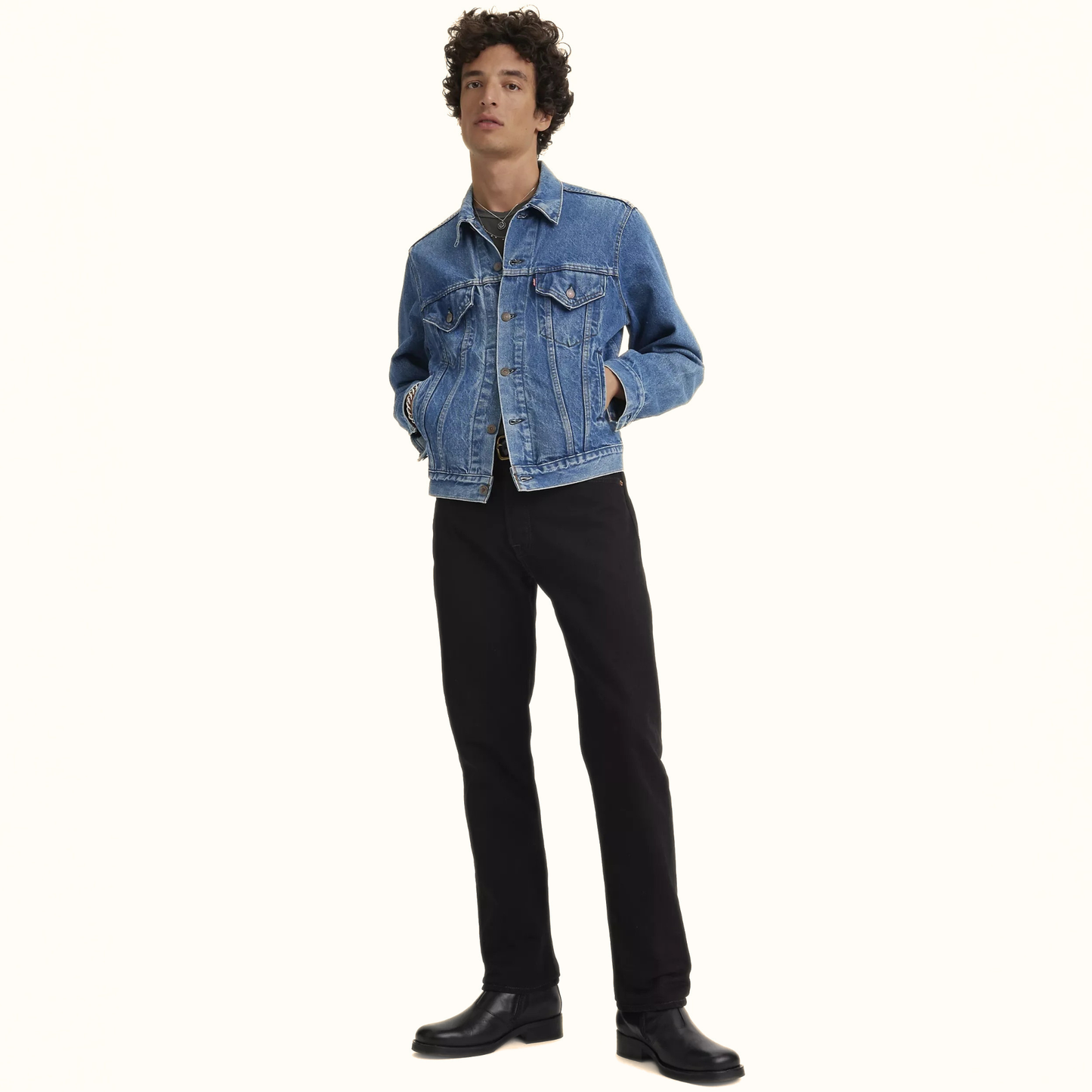 Levi’s 501 Original Fit Jean front view on model in black denim