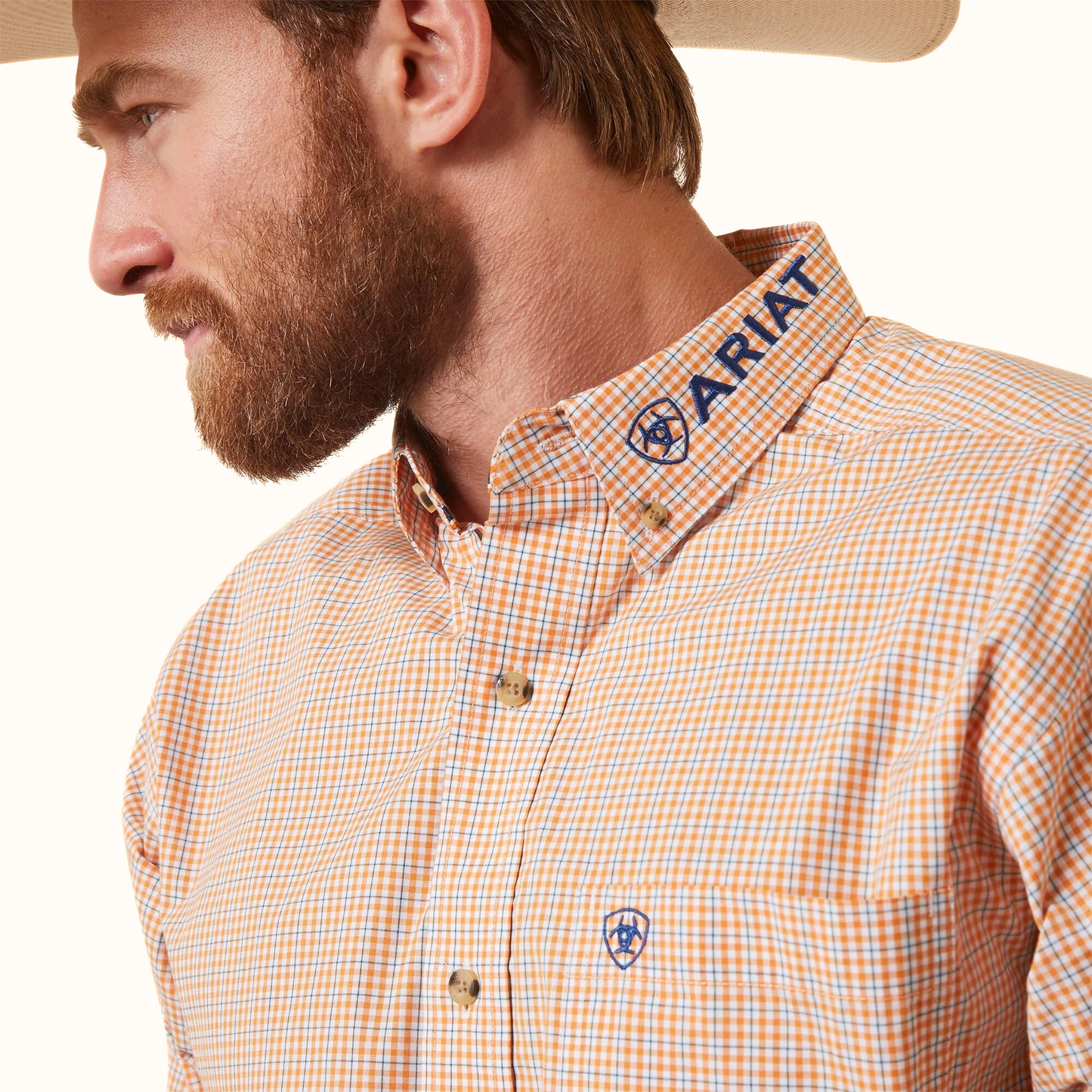 Ariat Pro Series Team Shay Fitted men’s shirt collar detail
