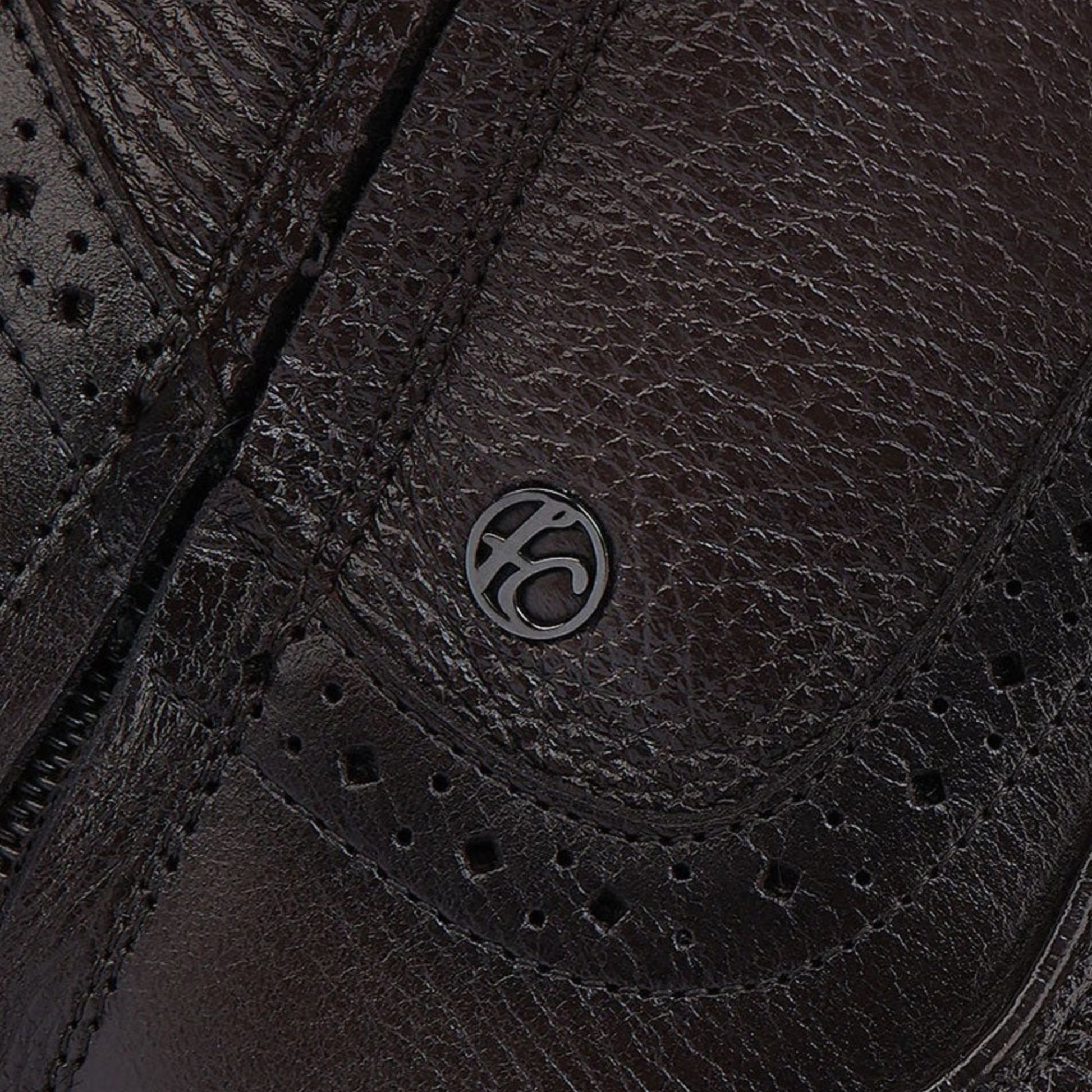 Cuadra Urban Dark Brown Deer Leather Dress Boot leather texture close-up