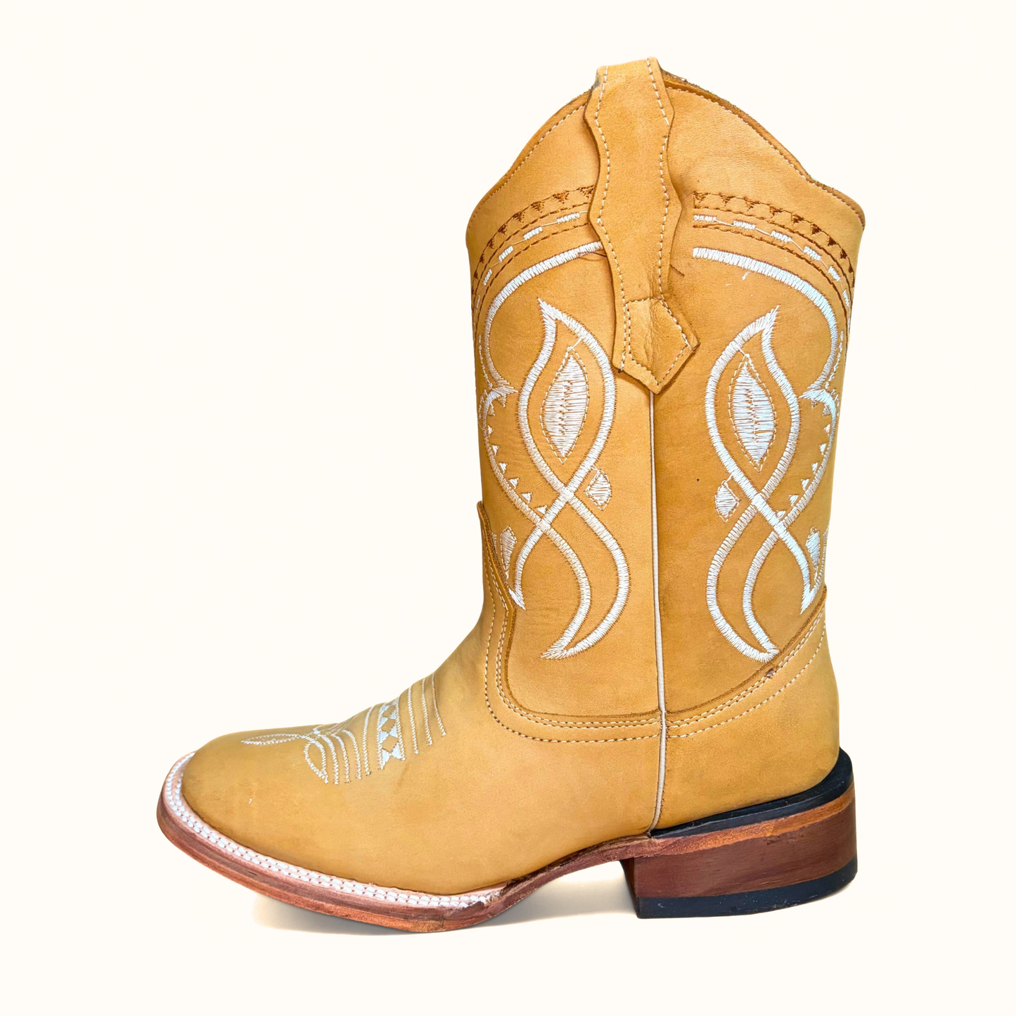 Arius Nubuck Miel Bulldog Western Boot side view