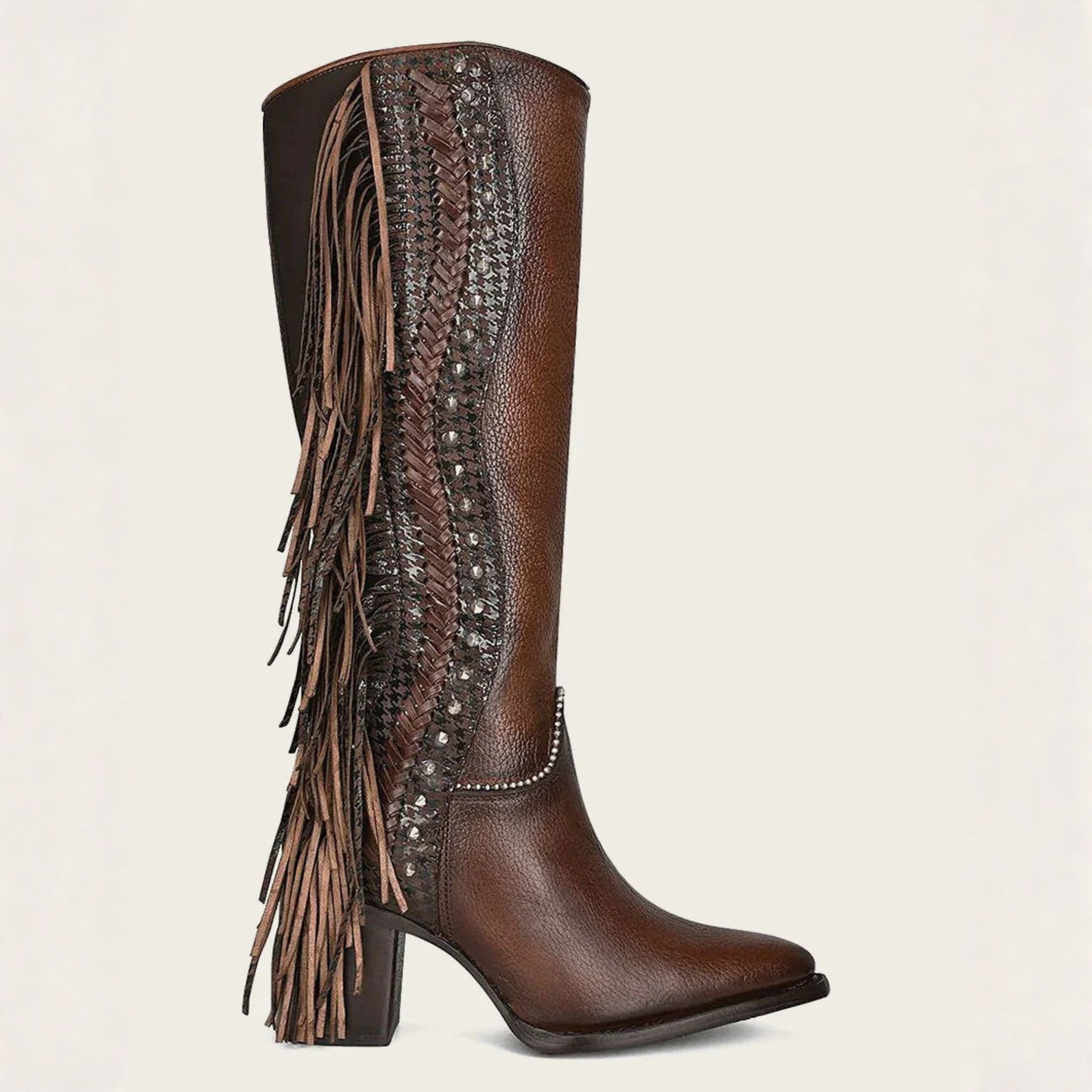 Botas altas de cuero marrón trenzado