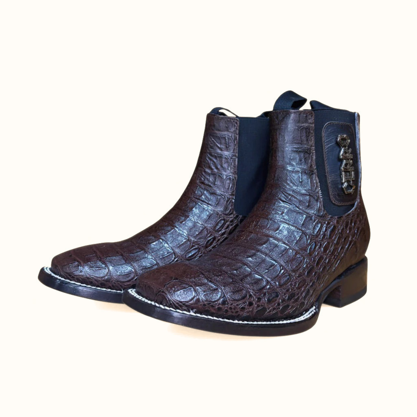 Cerro Crocodile Square Toe Western Boot front angled view