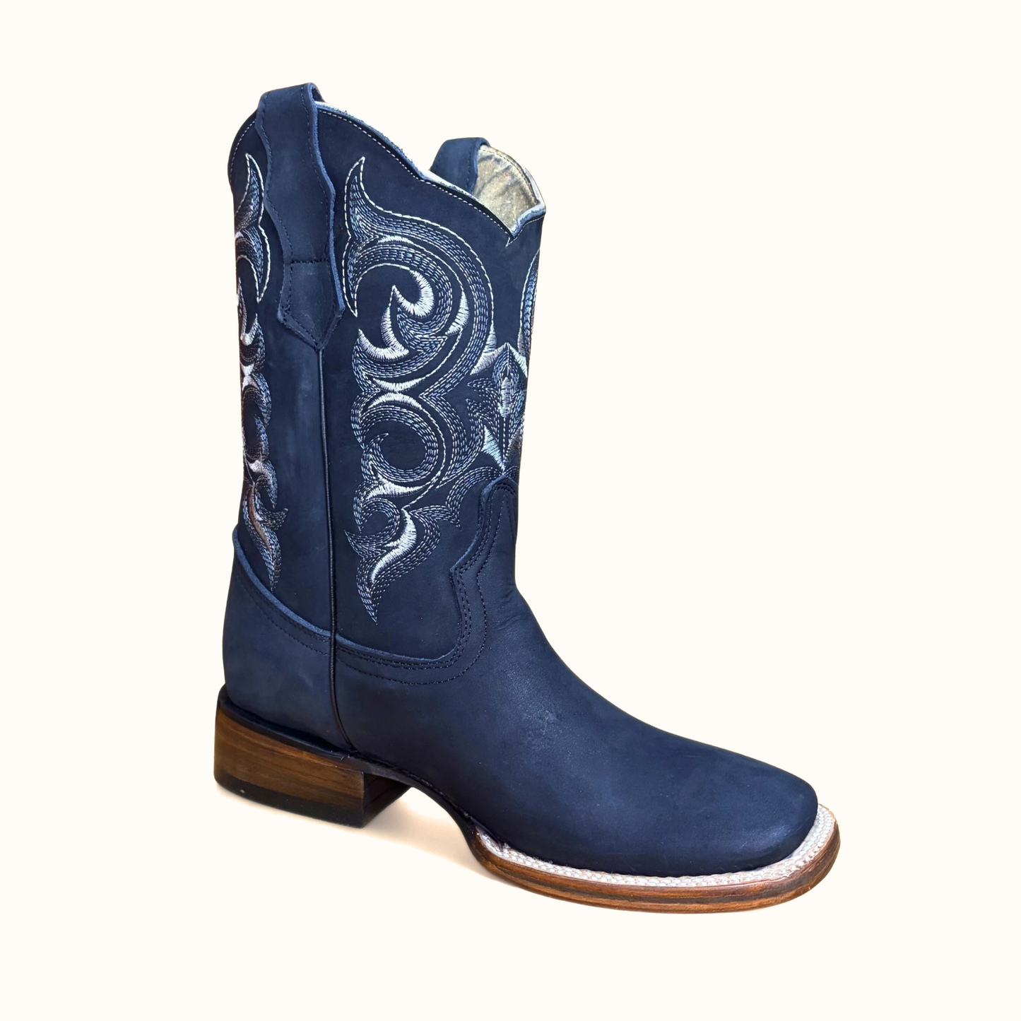 Arius Nubuck Negro Bulldog men’s western boot angle view