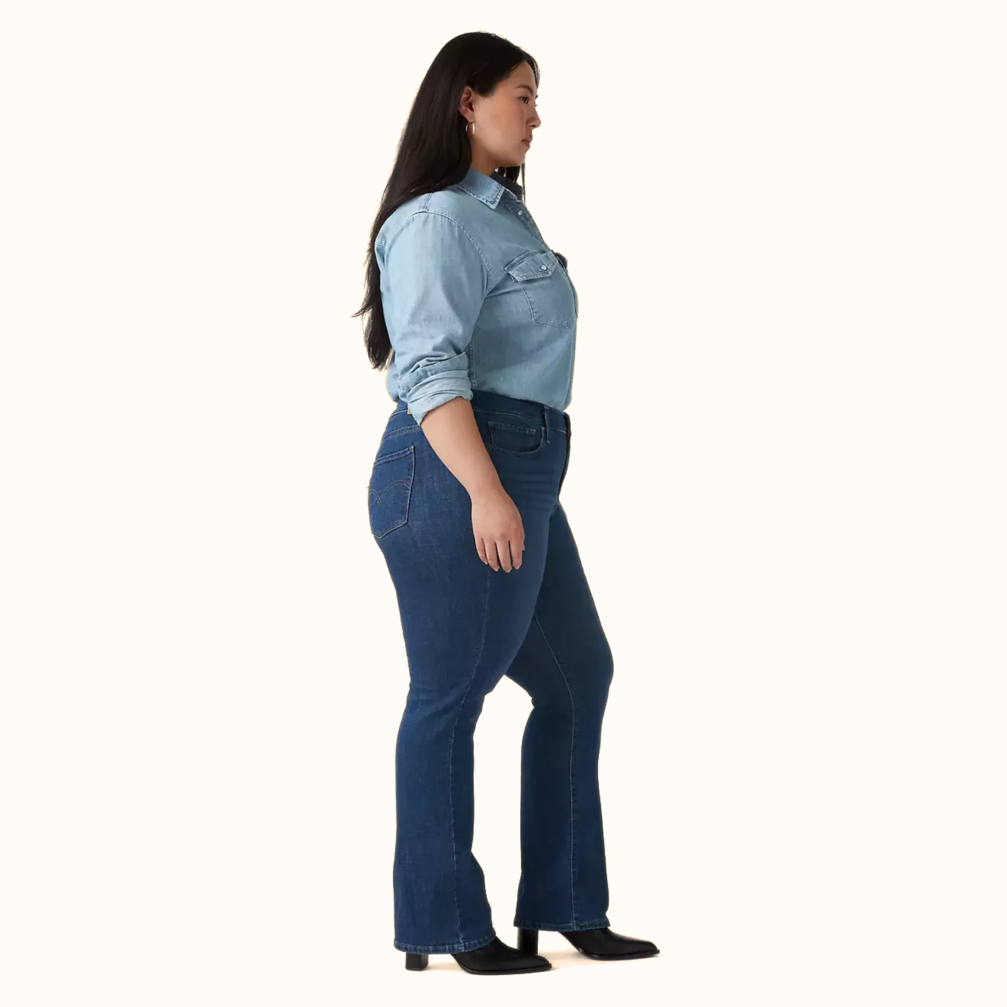 Levi’s Women’s Blue Classic Bootcut Jeans side profile view