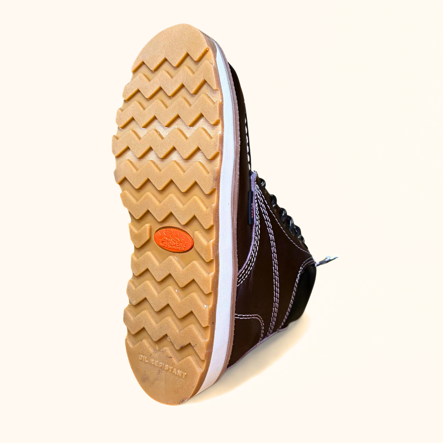 Cerro 545 Café Cactus work boot outsole tread detail