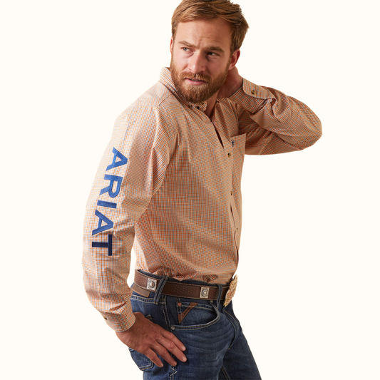 Ariat Pro Series Team Shay Fitted men’s shirt front angle view