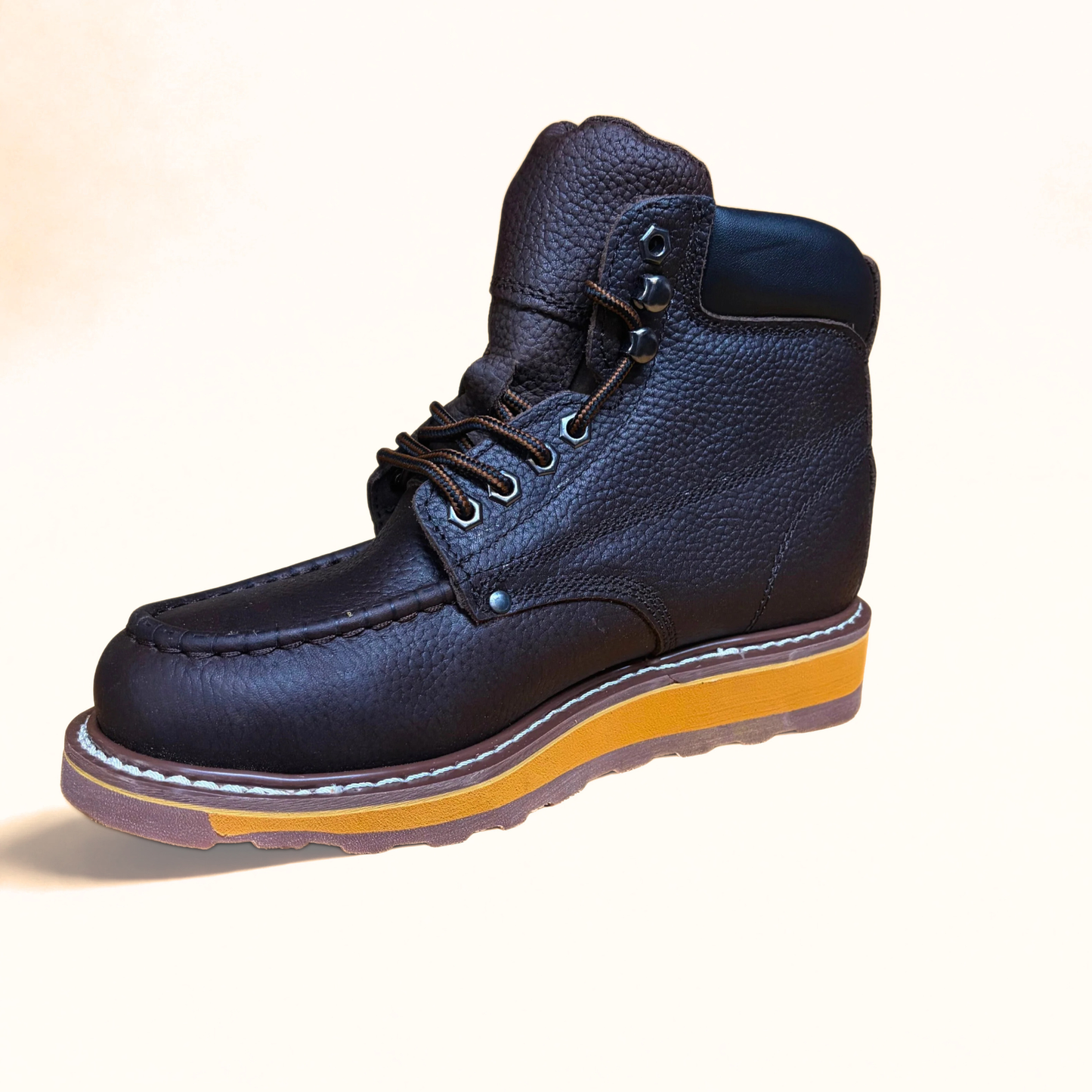 Tractor 811R Leather Work Boot angled view
