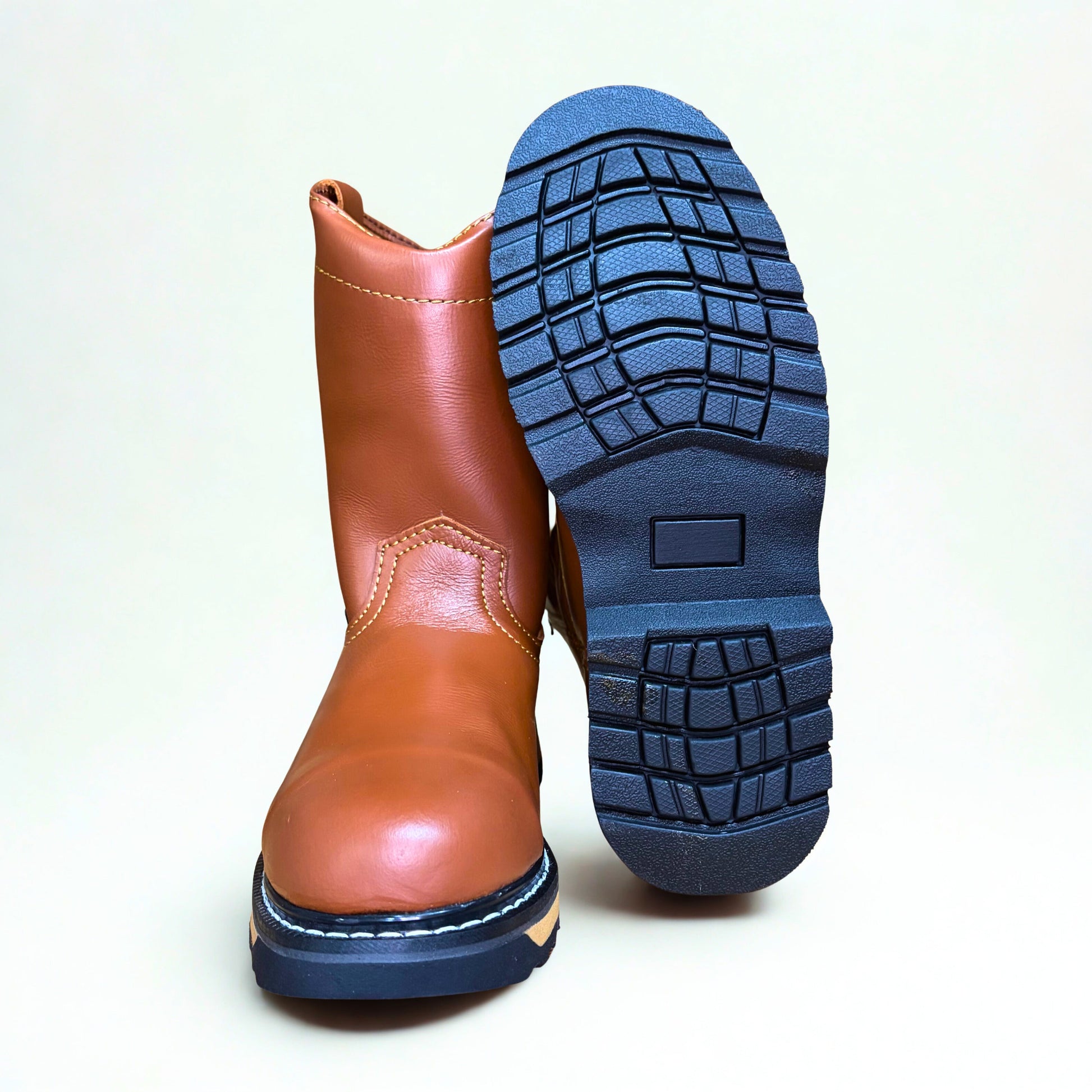 Cerro 835 roper work boot outsole tread detail