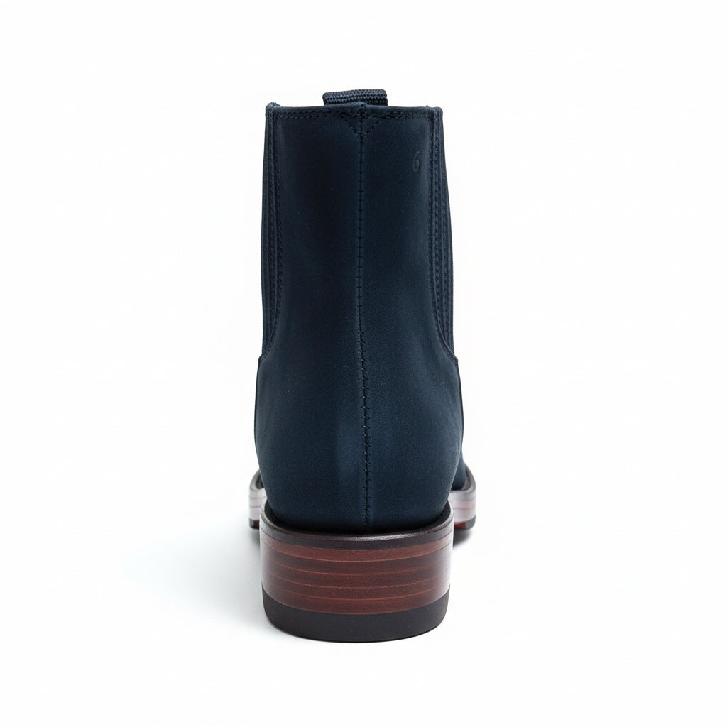 Cerro 1710 Nubuck Black Square Toe Botin rear view