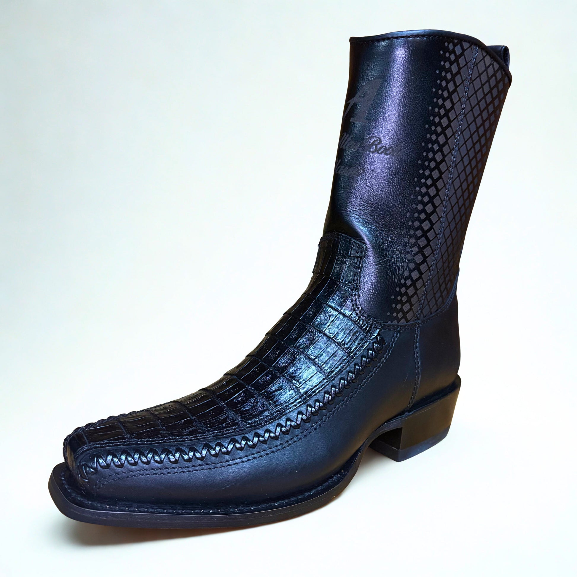 Los Altos Caiman Belly 7X Toe Low Shaft Boot front angle view