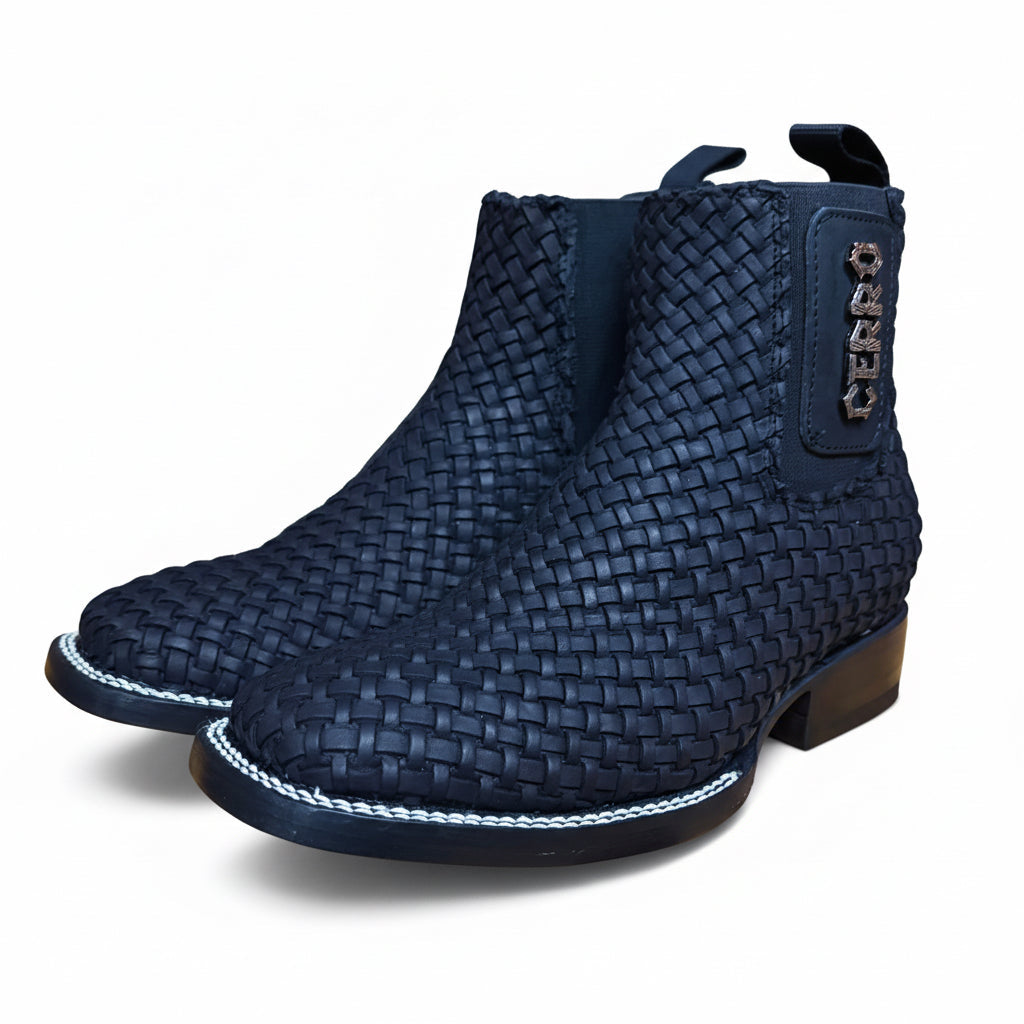 Cerro Petatillo Negro black square toe boot angled front pair view