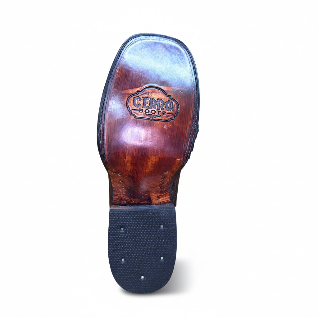 Cerro Crocodile Square Toe Western Boot outsole detail