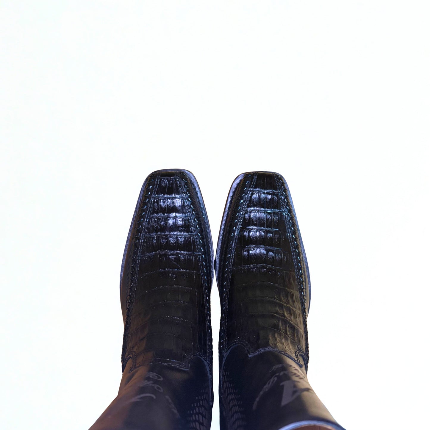 Los Altos Caiman Belly 7X Toe Low Shaft Boot front pair toe view