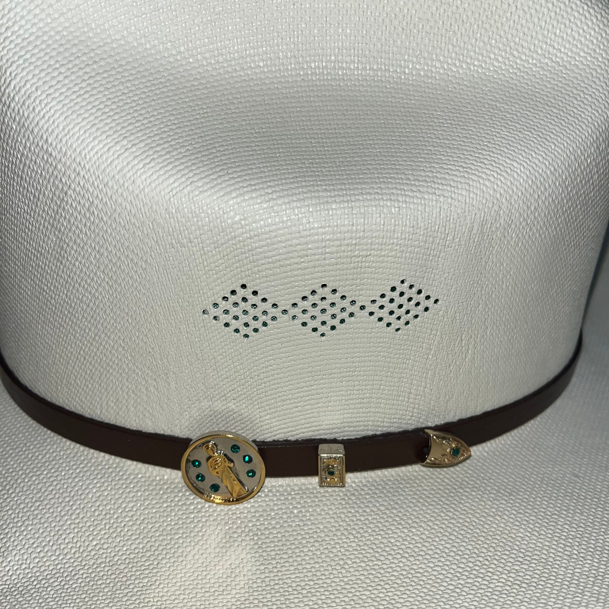 Close-up of the brown hat band on Cerro 1000X San Judas Brown Hat Band Hat