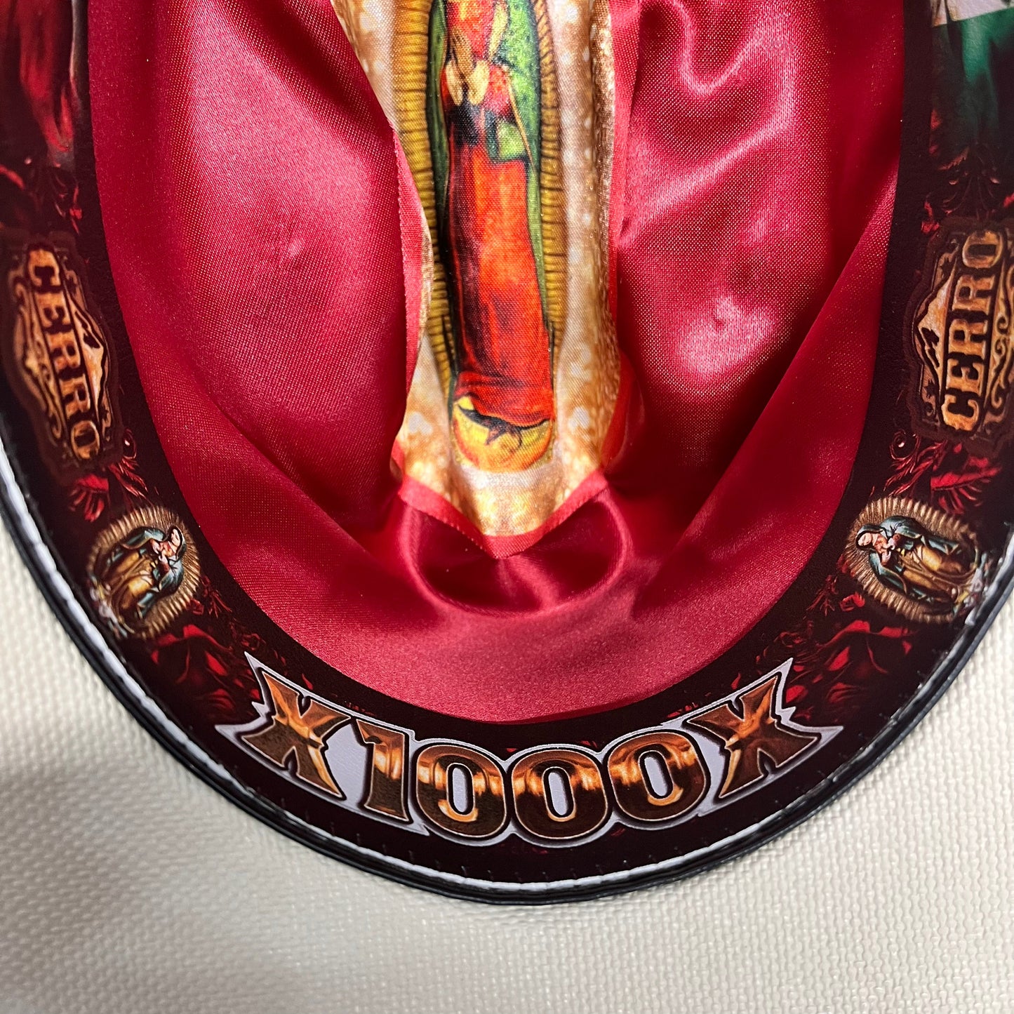 Cerro 1000X Virgen Maria White Hat Band Hat Virgen Maria artwork detail
