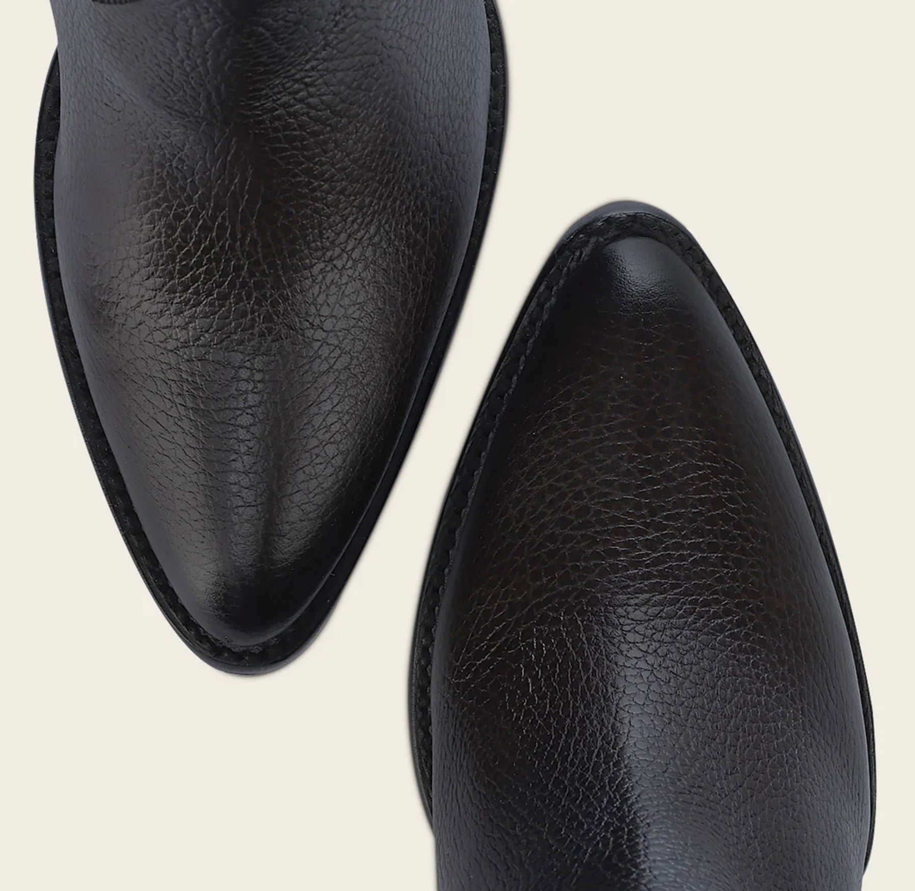 Cuadra Tall Elegant Bovine Boot close-up of pointed toe