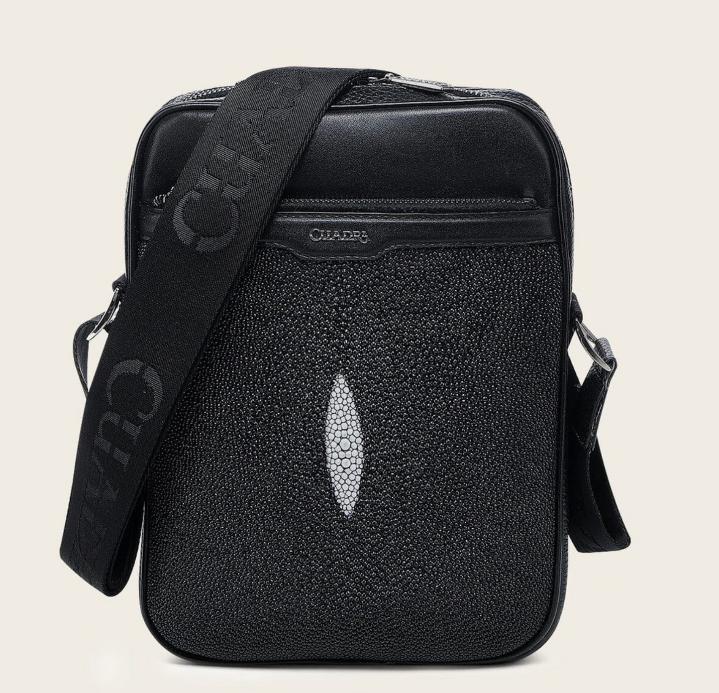 Bolso negro para hombre de piel de raya con cremallera