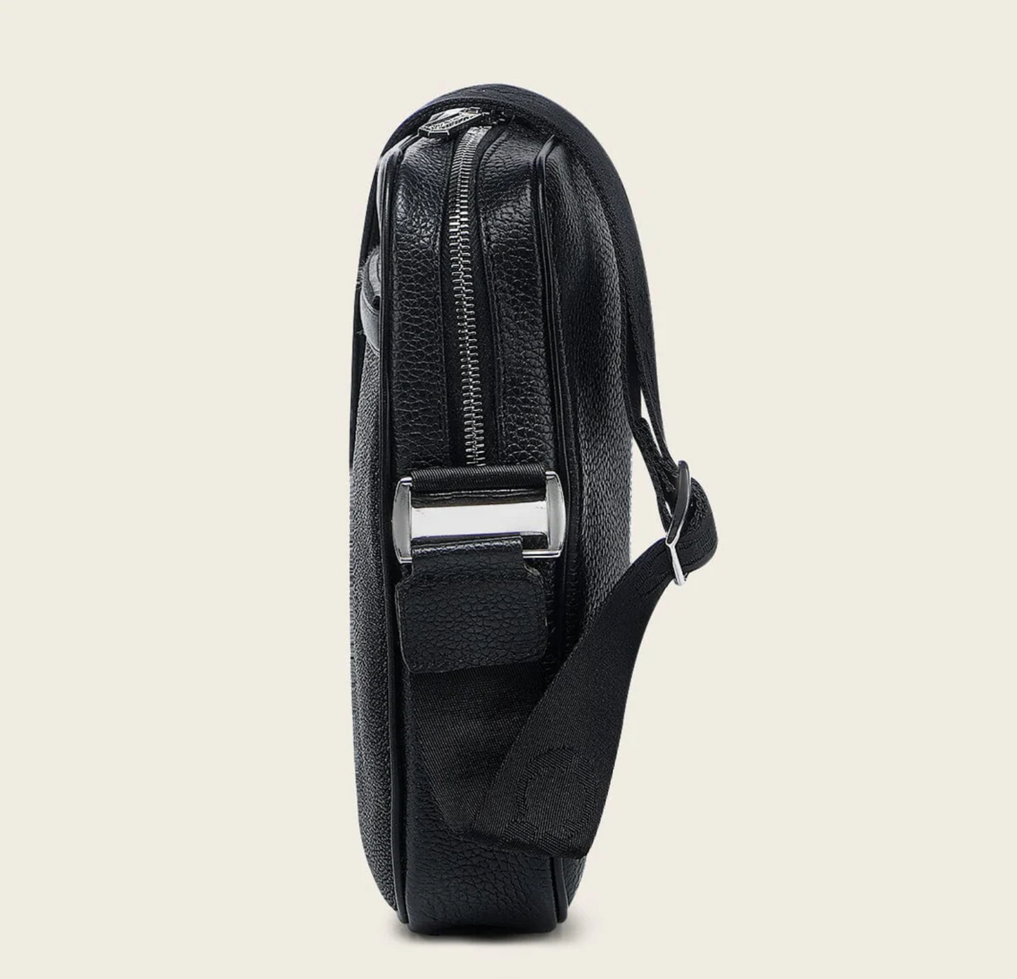 Bolso negro para hombre de piel de raya con cremallera