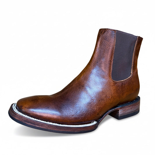 Cerro Flooter 1760 Whisky Cafe Square Toe Botin front angle