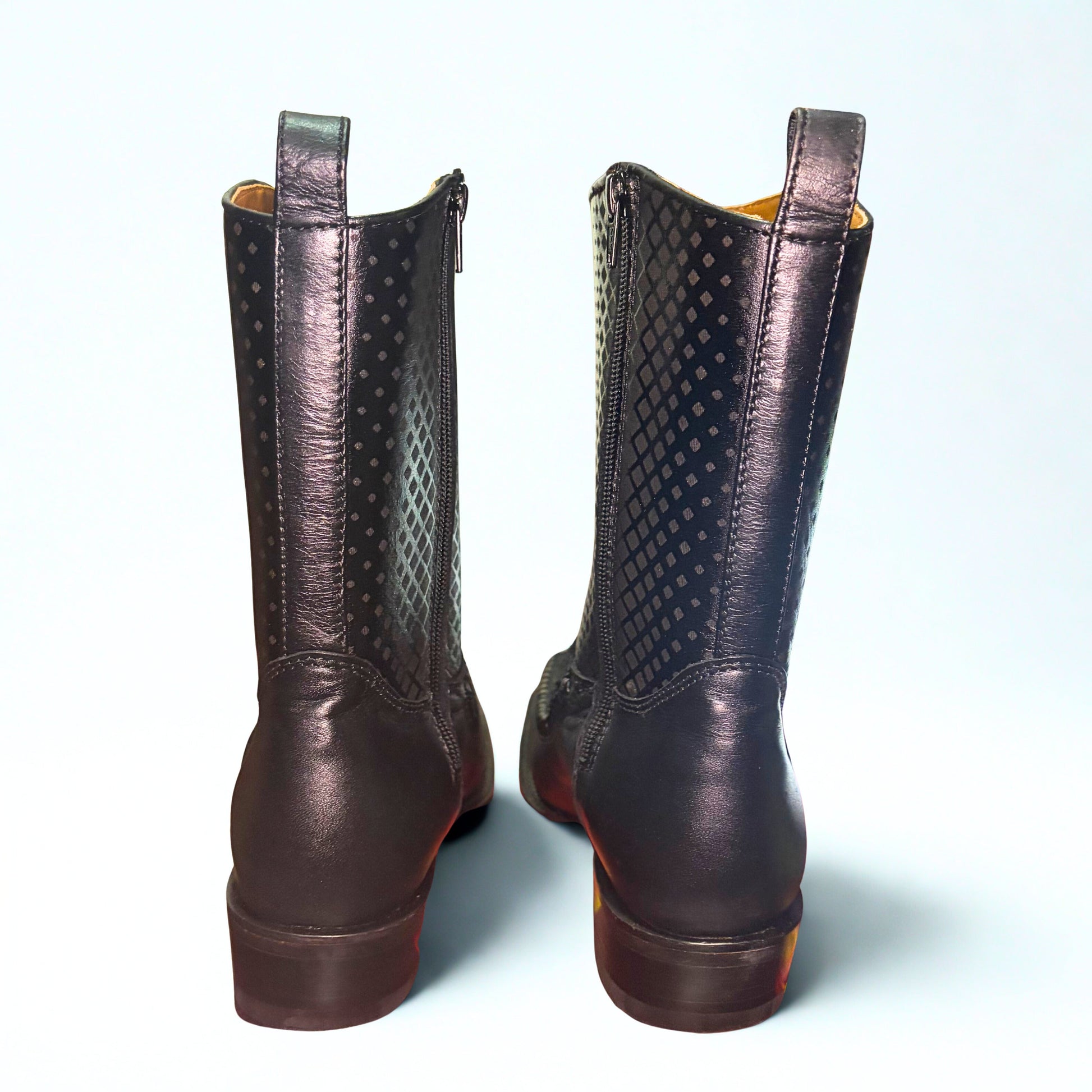 Los Altos Inverted Pirarucu 7X Toe Low Shaft Boot pair rear view