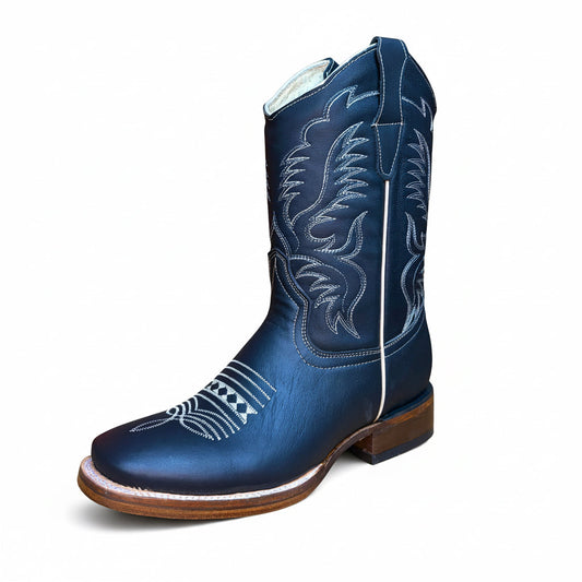 Arius Napa Negro Bulldog black leather western boot angled view