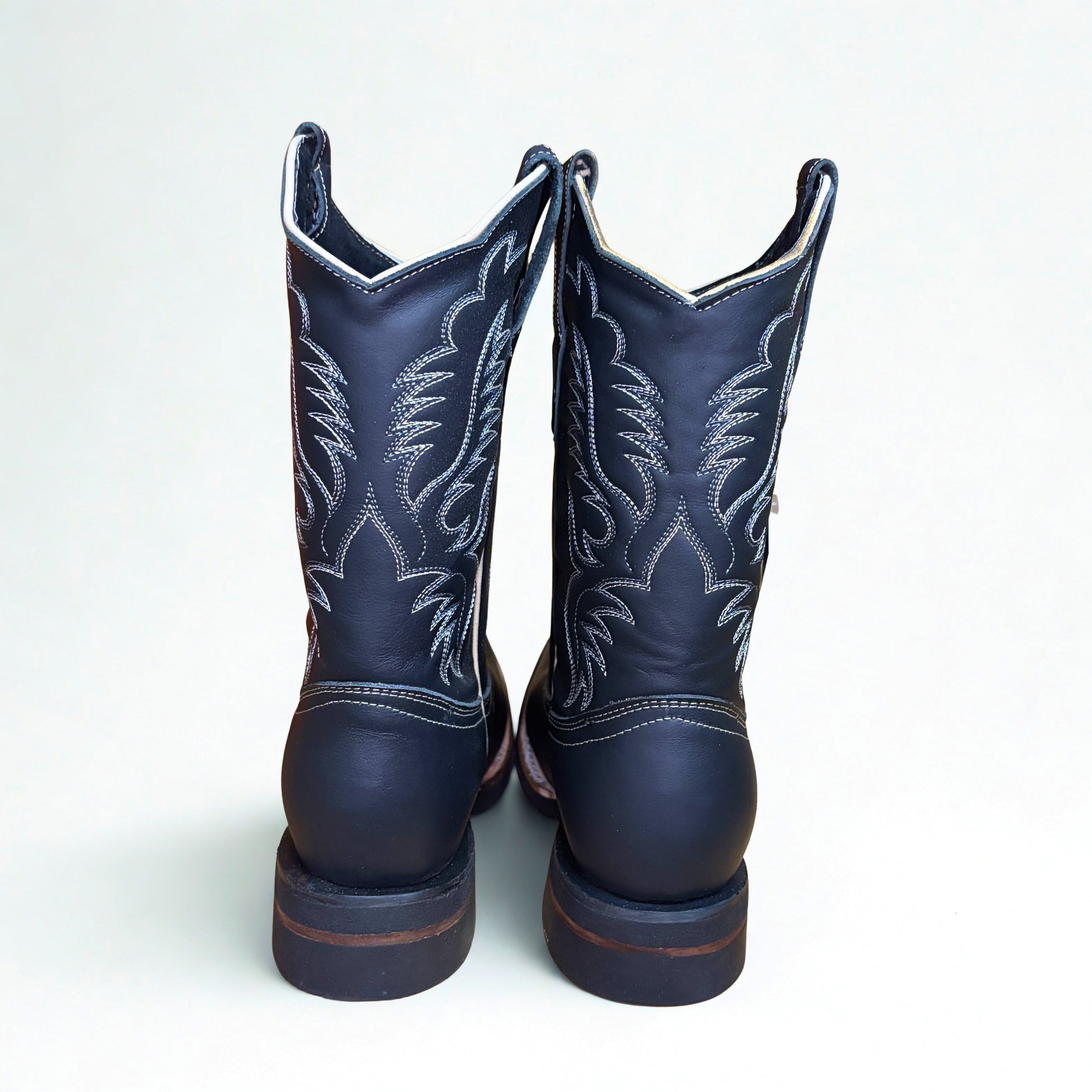 Rear view of Arius Napa Black Rodeo Boots showing shaft stitching