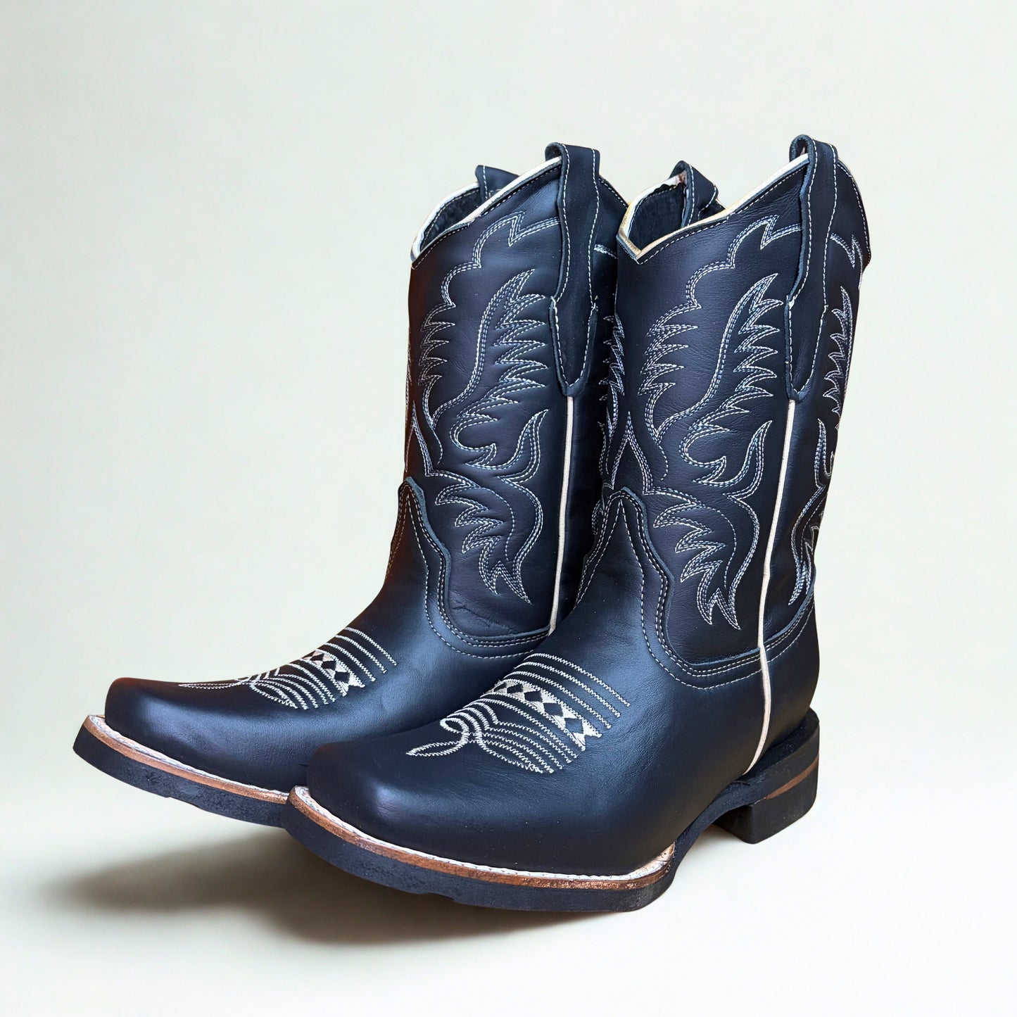 Pair of Arius Napa Black Rodeo Boots viewed from the side