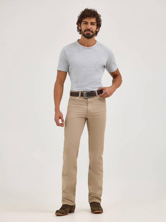 Pantalón vaquero Wrangler® de vestir