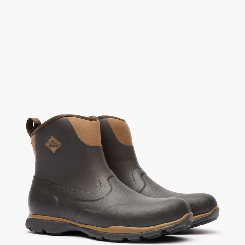 Muck Men’s Excursion Pro Mid Boot angled front pair view