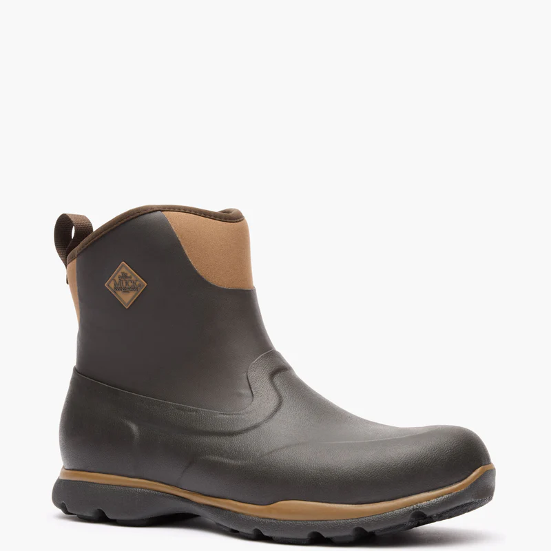 Muck Men’s Excursion Pro Mid Boot angled front view