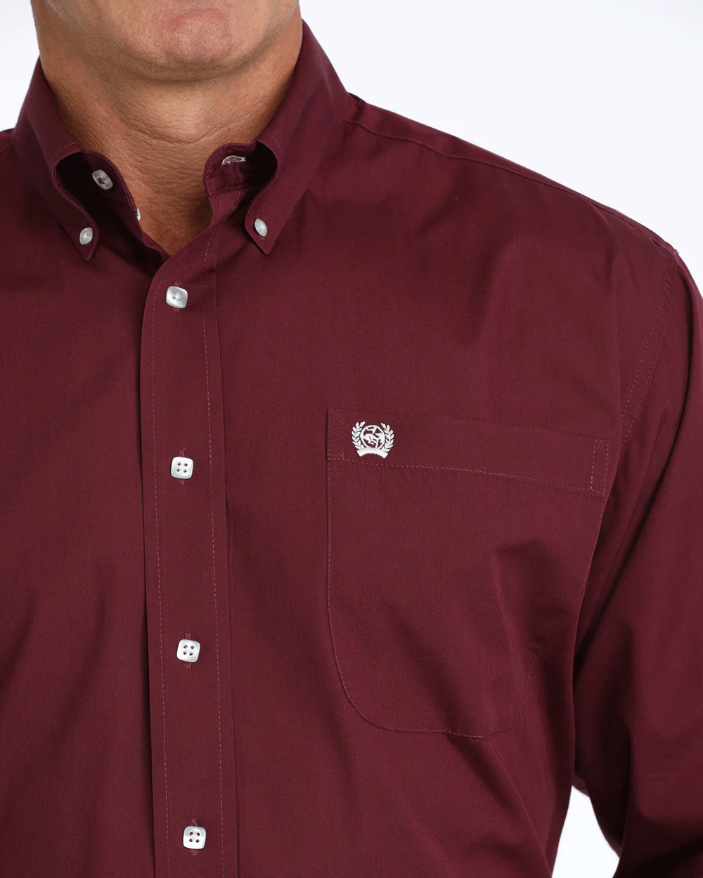 Cinch Solid Classic Fit Button-Down Western Shirt chest and collar detail