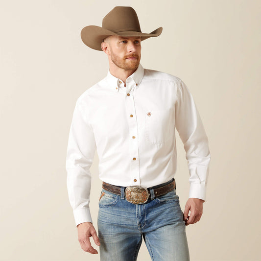 Front view of Ariat Solid Twill Classic Fit Shirt on model