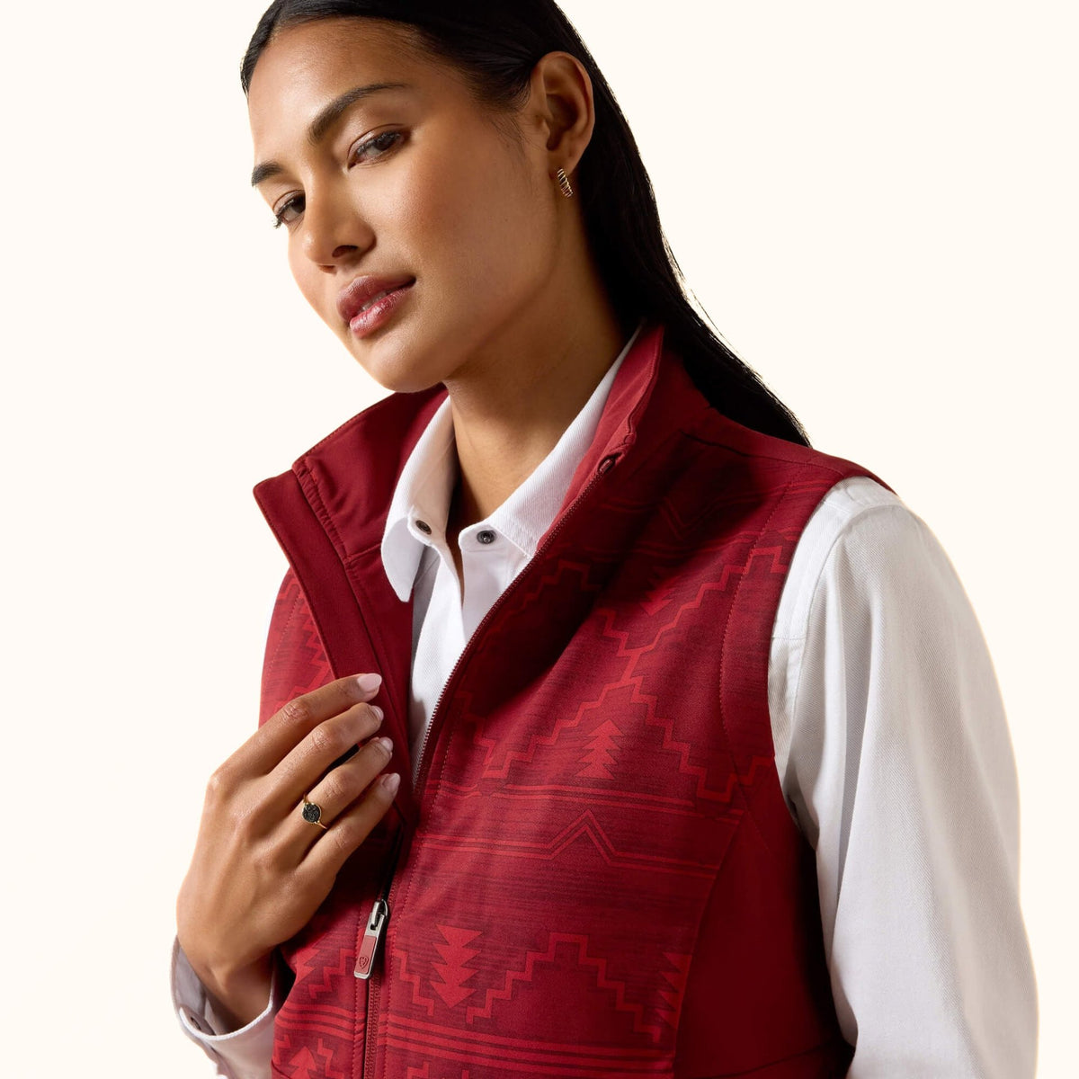Ariat Atlas Softshell Vest in red front close-up view
