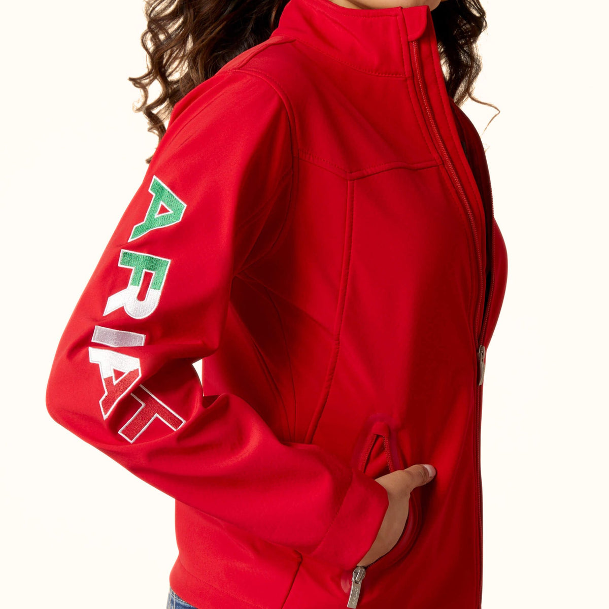 Ariat Mexico Classic Team Softshell Jacket logo detail view