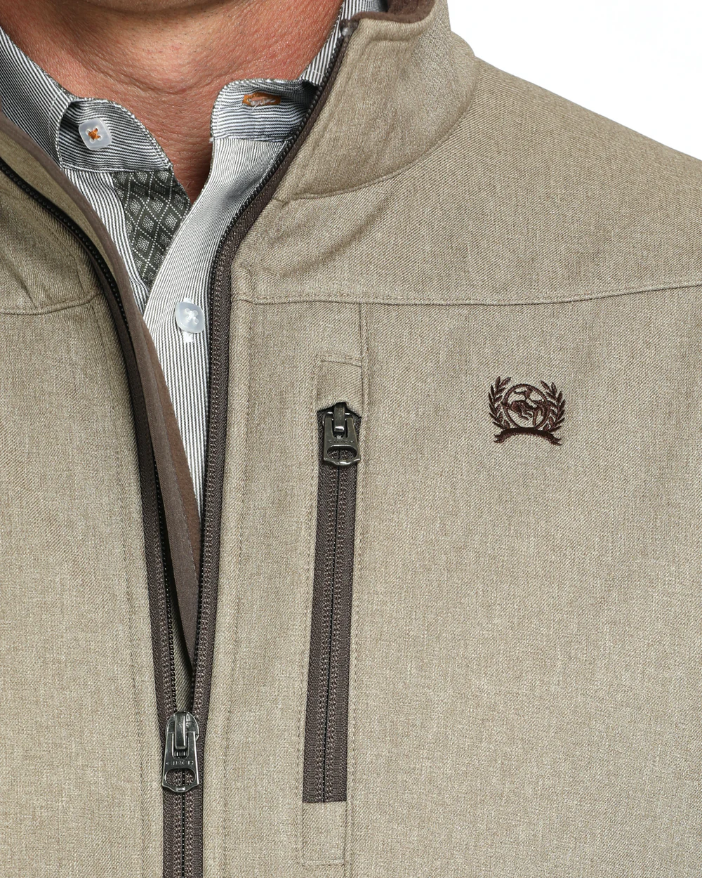 Cinch Men’s Bonded Jacket zipper detail