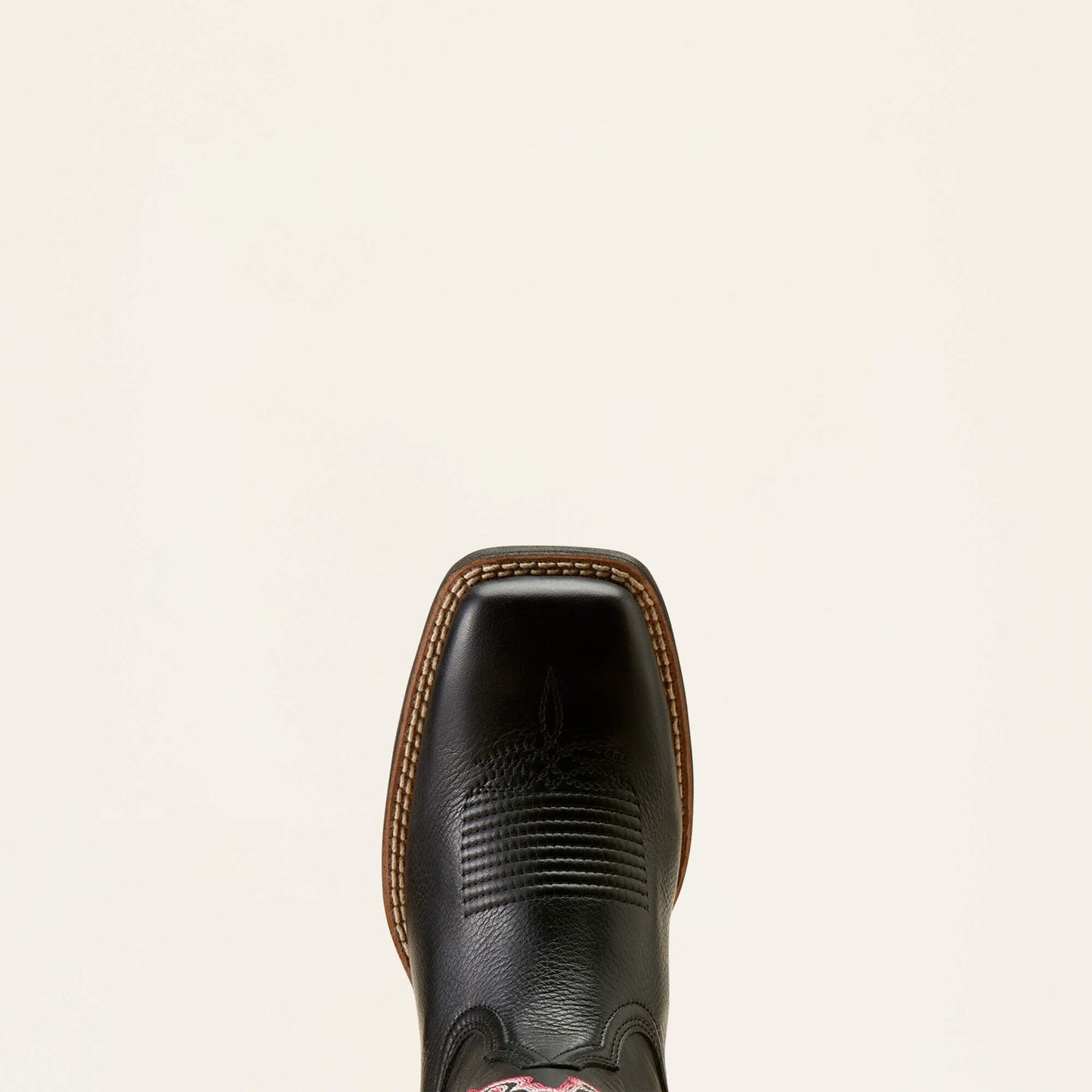 Front view of Ariat Cattle Caite Stretchfit Western Boot showing toe shape