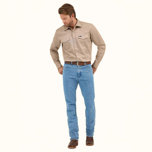 Wrangler Antique Wash Cowboy Cut® Original Fit Men’s Jeans front view