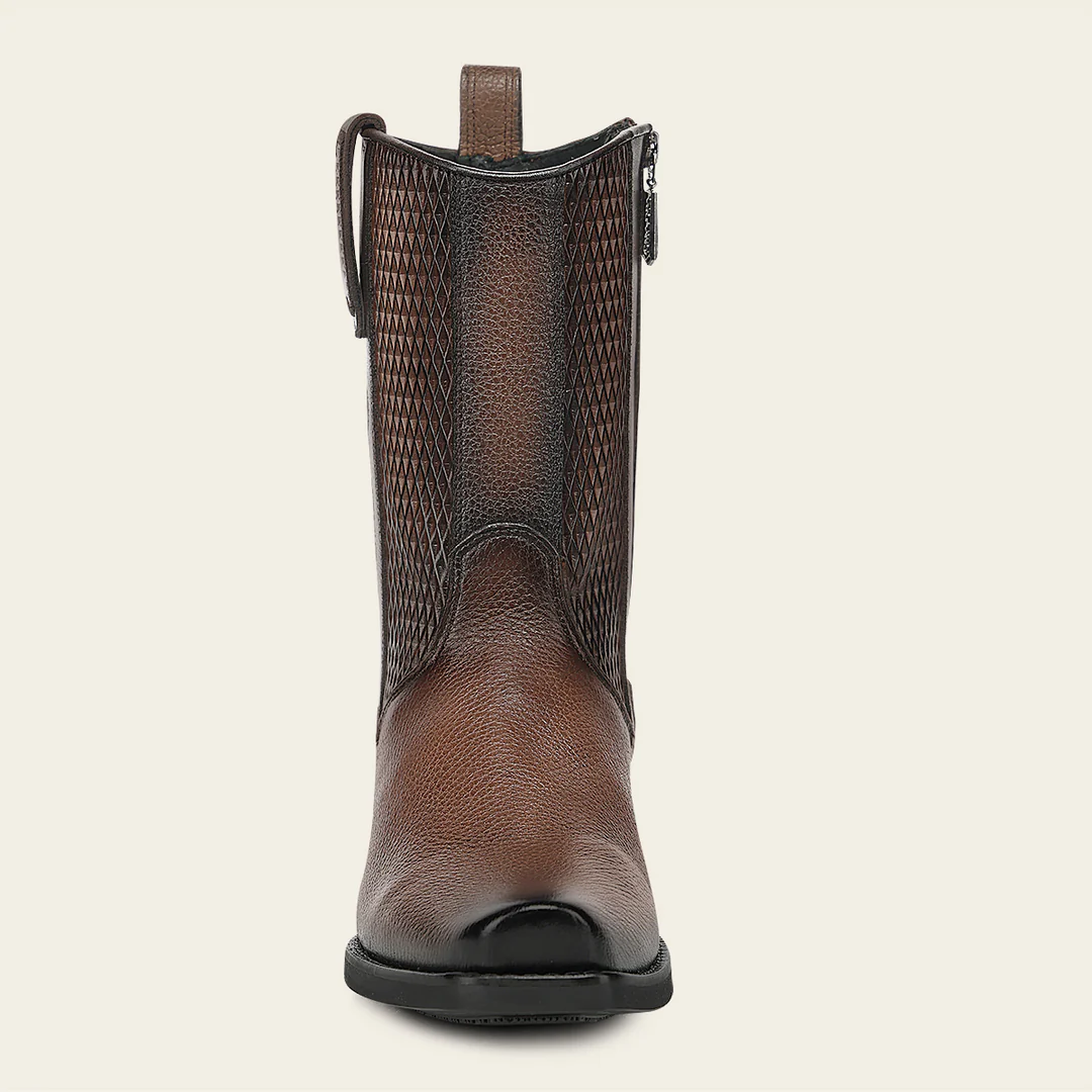 Cuadra Men’s Honey Deer Embroidery and Lazer Narrow Square Toe Boot front view showing narrow square toe